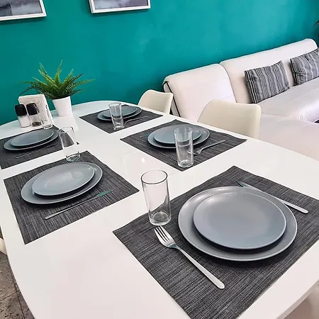 Pandora's - Margarita Gardens * Pafos